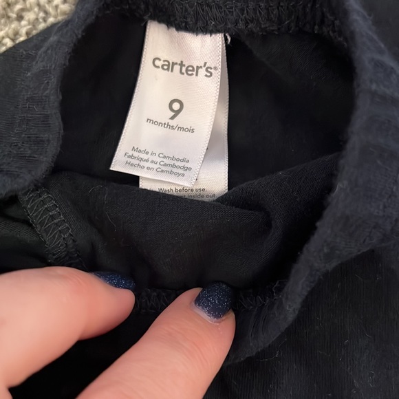 3 pairs of baby girl carters leggings 9 months but tight and fits like 6 months - Picture 2 of 2
